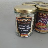 Tarro de cristal con 100 gramos de pistacho cubierto de chocolate blanco